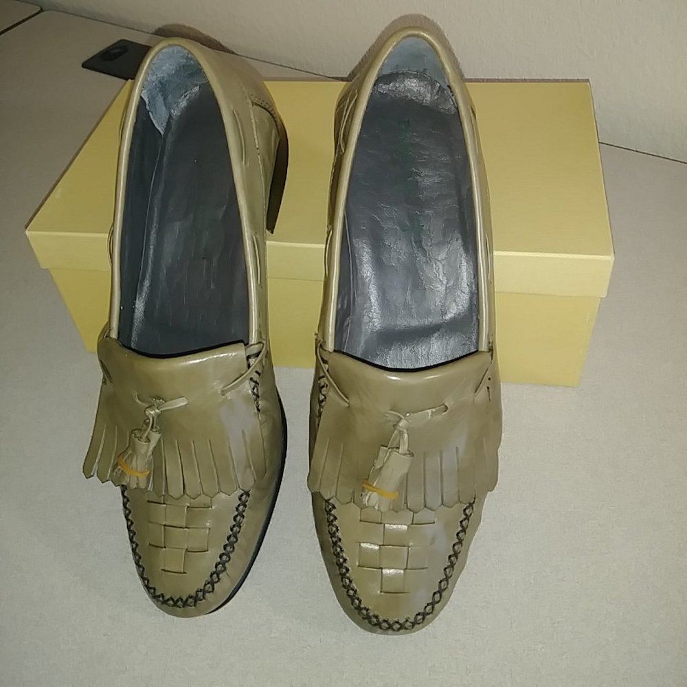 Vintage Florsheim Milano, Gray, Men's 9D, Made in Italy, NEVER WORN!